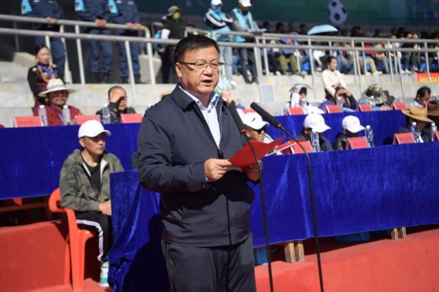 麦迪：看好马刺6场夺冠 尼克斯很强但东部遇到的对手整体实力较弱